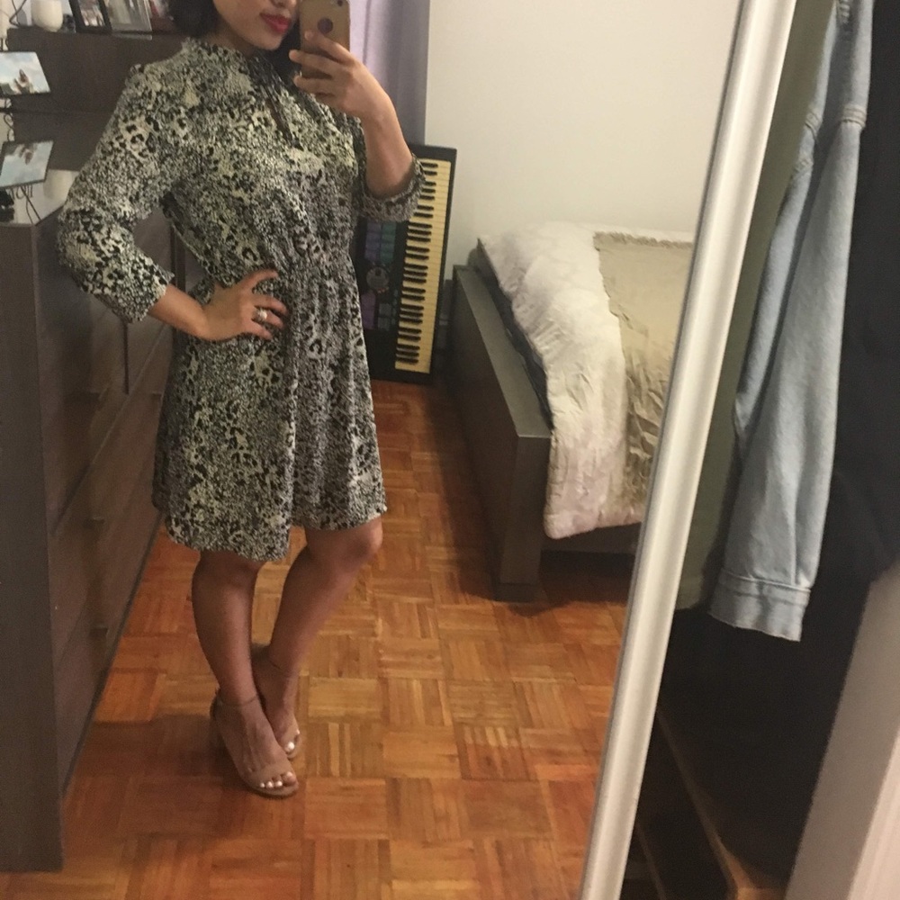 Dress H&M size 2 💚